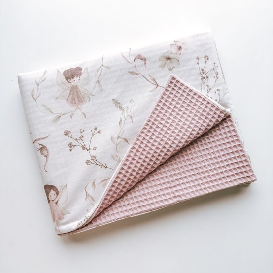 kocyk dwustronny we wróżki oraz wafelek w kolorze różu