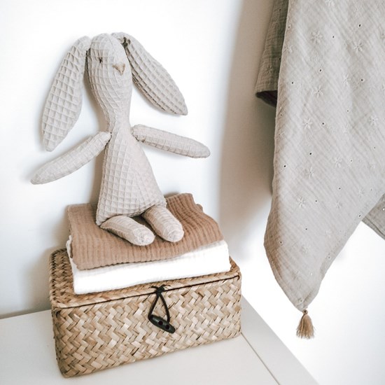 Króliczek przytulanka - piaskowy beż