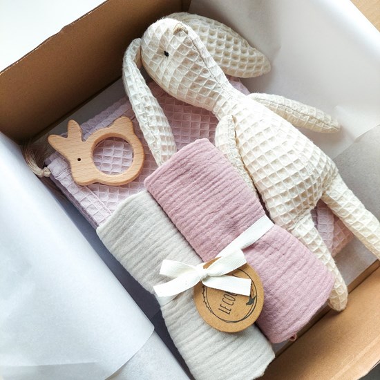 box prezentowy dla noworodka dziewczynki