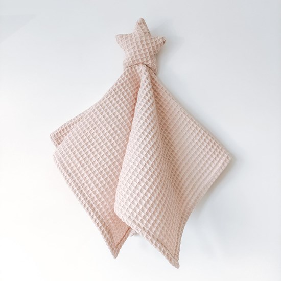 przytulanka gwiazdka w kolorze pudrowego różu