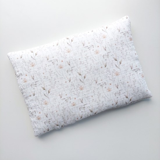 płaska muślinowa poduszka z wypełnieniem wszytym na stałe