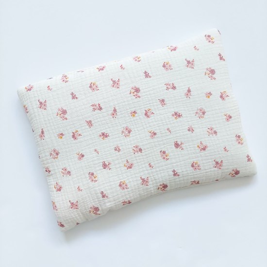 płaska muślinowa poduszka w kwiatki