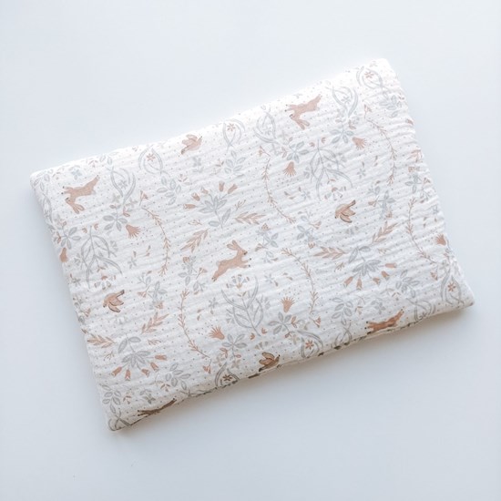 mała poduszka w ptaszki i zajączki