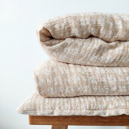 pościel do łóżeczka w listki