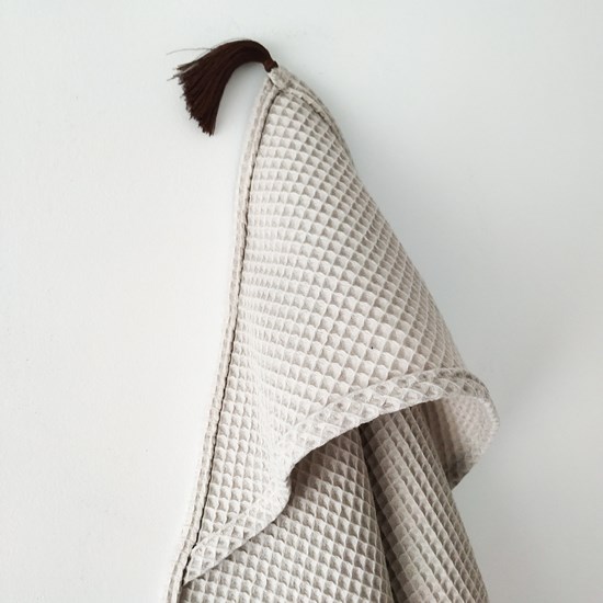 ręcznik wafelkowy w kolorze piaskowego beżu