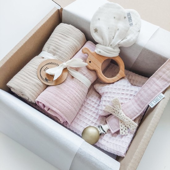 box prezentowy dla dziewczynki w gwiazdki