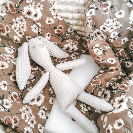 Króliczek przytulanka - piaskowy beż