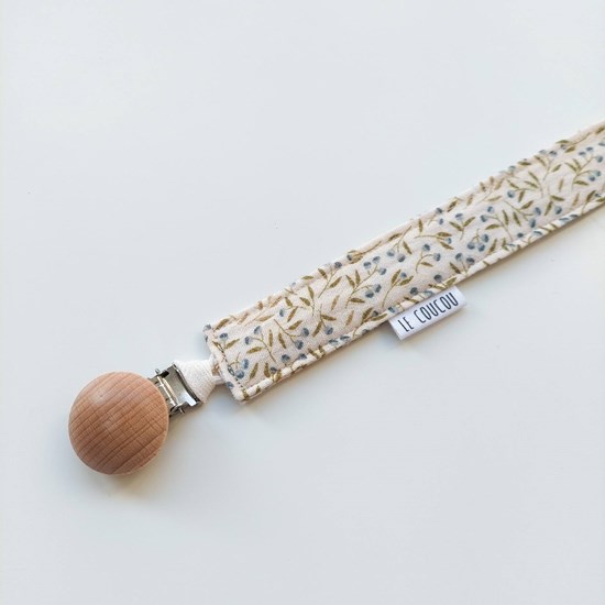 zawieszka do smoczka jagódki