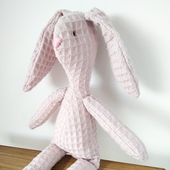 Króliczek przytulanka - pudrowy róż