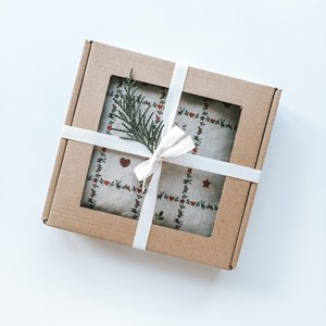 ekologiczny termoforu z pestkami wiśni na kolki i bolący brzuszek