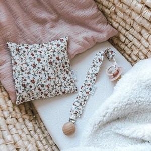 ekologiczny termoforu z pestkami wiśni na kolki i bolący brzuszek