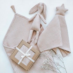 przytulanka gwiazdka w kolorze pudrowego różu