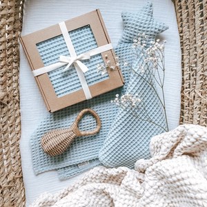 ekologiczny termofor z pestkami wiśni na kolki i bolący brzuszek niemowlaka