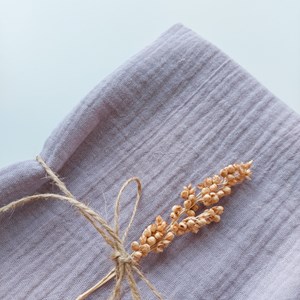 pieluszka muślinowa w kolorze lila