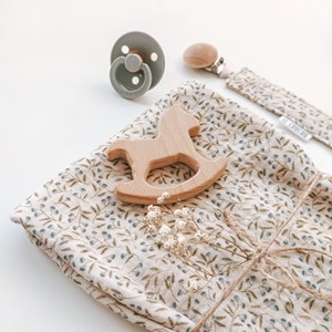 zawieszka do smoczka jagódki