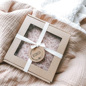 ekologiczny termoforu z pestkami wiśni na kolki i bolący brzuszek